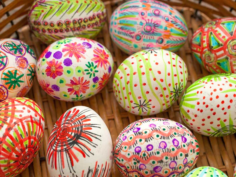 Curso de Decoración de Huevos de Pascua